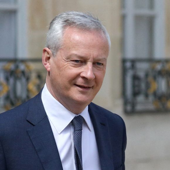 Une référence aux écrits très gênants de l'homme politique qui montre que le Duc de Boulogne n'a rien perdu de son don pour les punchlines.
Bruno Le Maire, ministre de l'Économie, des Finances et de la Souveraineté industrielle à la sortie du conseil des ministres, au palais de l'Elysée, Paris, le 16 mai 2023 © Stéphane Lemouton / Bestimage