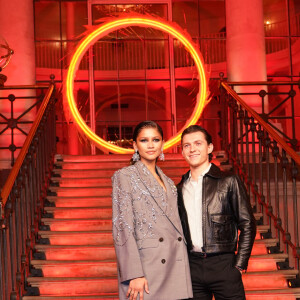 Zendaya et son compagnon Tom Holland à la première du film "Spider-Man: No Way Home" à Londres, le 5 décembre 2021.