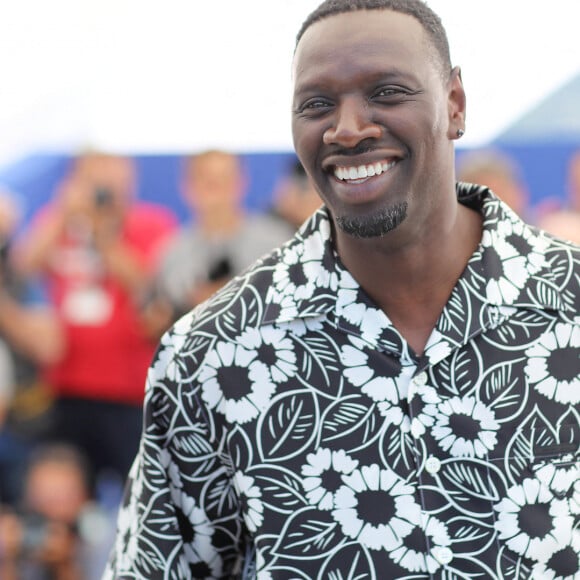 Omar Sy au photocall de "Tirailleurs" lors du 75ème Festival International du Film de Cannes, le 19 mai 2022. © Dominique Jacovides/Bestimage 