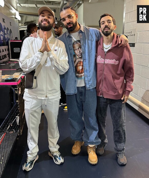 BigFlo et Oli ont eu la chance de rencontrer Drake.
Drake avec Bigflo & Oli.