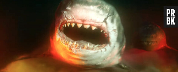 Les images de la bande-annonce du film "En eaux (très) troubles" avec Jason Statham.  Jason Statham goes underwater to kill three even bigger sharks in first look trailer for Meg 2: The Trench. British action star Jason Statham comes face to face with another deep sea-dwelling prehistoric creature - the Kronosaurus - in the official trailer for Meg 2: The Trench. Shortly after The Meg grossed 0 million worldwide in 2018, its sequel was confirmed. The original film followed a group of scientists who were attacked by a Megladon - a species of giant shark previously thought to be extinct. While details about Meg 2 have been under wraps since production began in early 2022, Warner Bros. has pulled back the curtain on the film after debuting its first trailer ahead of the movie’s August 4, 2023, premiere. As the title suggests, the team of scientists will return to the bottom of the Pacific Ocean where the Megalodon was discovered in the original film. Picking up a few years after the timeline in The Meg, Statham’s character, Jonas Taylor, and his research team discover the thought-to-be extinct Kronosaurus, an alligator-adjacent creature that lived during the Early Cretaceous period over 100 million years ago. Meg 2 will star Statham, Cliff Curtis, Wu Jing , Sienna Guillory, Skyler Samuels, Page Kennedy, Shuya Sophia Cai and Sergio Peris-Mencheta. Li Bingbing, who led The Meg opposite Statham, will not be a part of the sequel. The Meg was based on Steve Alten’s techno-thriller 1997 novel Meg: A Novel of Deep Terror. The original adaptation was written by Dean Georgaris, Erich Hoeber and Jon Hoeber, who have also written Meg 2. 