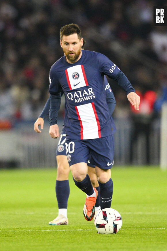 Lionel Messi (PSG) - Match de championnat de Ligue 1 Uber Eats opposant le Paris Saint-Germain (PSG) au RC Lens (3-1) au Parc des Princes à Paris le 15 avril 2023.  Ligue 1 Uber Eats championship match between Paris Saint-Germain (PSG) and RC Lens (3-1) at the Parc des Princes in Paris on April 15, 2023.