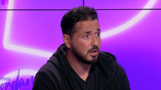 Quels salaires pour les chroniqueurs de TPMP ? Moundir dévoile ce qu'il gagne sur C8 sans aucune langue de bois