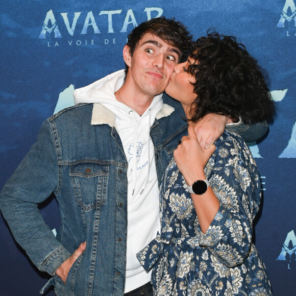 Vaimalama Chaves (Miss France 2019) et son compagnon Nicolas Fleury à la première du film "Avatar: La Voie de l'Eau" au cinéma Le Grand Rex à Paris, le 13 décembre 2022. © Guirec Coadic/Bestimage