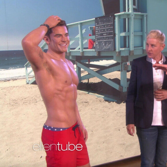 Zac Effron compare ses abdominaux à ceux de sa statue en cire sur le plateau de l'émission télévisée the Ellen Show.