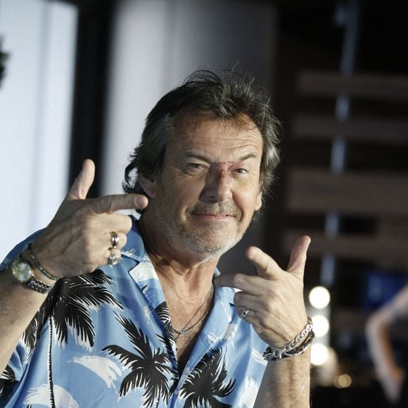 Jean-Luc Reichmann au photocall de la série "Leo Mattei, Brigade des mineurs" lors du 62ème Festival de Télévision de Monte-Carlo, à Monaco, le 19 juin 2023. © Denis Guignebourg/BestImage
