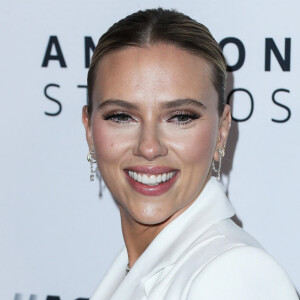 Scarlett Johansson à la 35ème édition des "American Cinematheque Awards" à Los Angeles, le 18 novembre 2021.