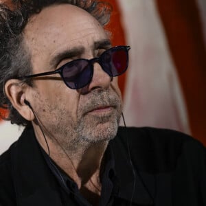 Tim Burton The American filmmaker Tim Burton looks on during a press conference for The World Of Tim Burton exhibition opening. The exhibition will be on show at the Mole Antonelliana from 11 October 2023 to 7 April 2024. Turin Italy Copyright: xNicolòxCampox © Imago/Panoramic/Bestimage