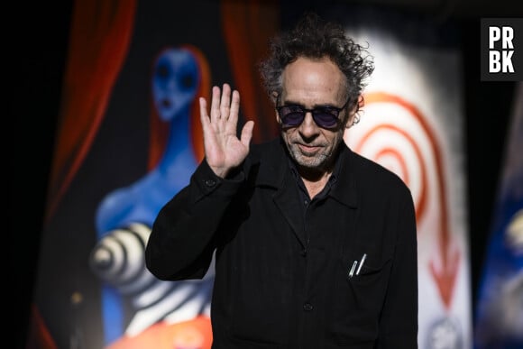 Tim Burton The American filmmaker Tim Burton gestures during a press conference for The World Of Tim Burton exhibition opening. The exhibition will be on show at the Mole Antonelliana from 11 October 2023 to 7 April 2024. Turin Italy Copyright: xNicolòxCampox © Imago/Panoramic/Bestimage