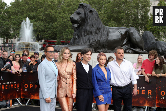 Robert Downey Jr., Emily blunt, Cillian Murphy, Florence Pugh et Matt Damon au photocall du film "Oppenheimer" sur Trafalger Square à Londres, Royaume Uni, le 12 juillet 2023.  Celebs attending the Oppenheimer photocall in Trafalger Square, in London, UK, 12 July 2023.