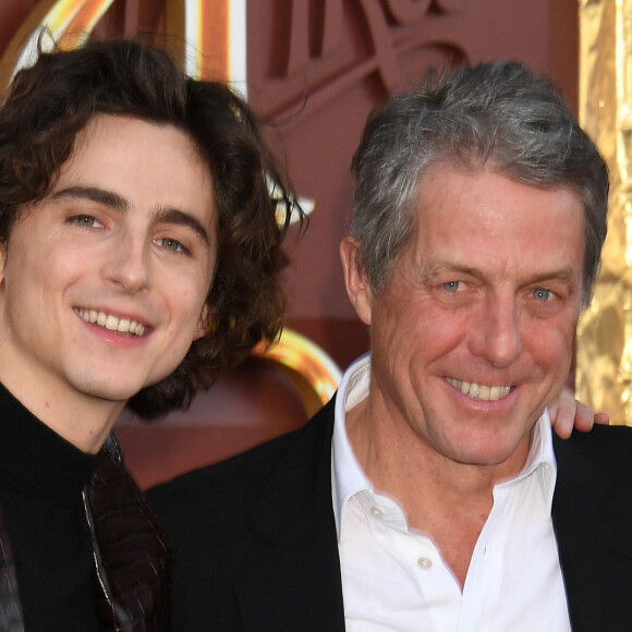 Timothée Chalamet, Hugh Grant 