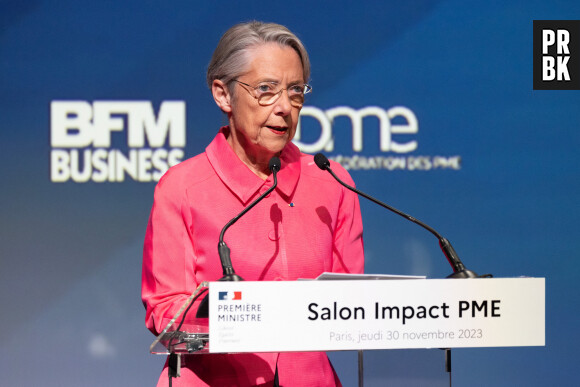 La Première ministre Elisabeth Borne participe à la 4ème édition du salon "Impact PME" à la station F à Paris, le 30 novembre 2023 © Raphaël Lafargue / Pool / Bestimage