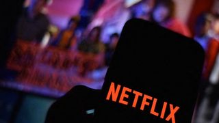Investissement de 5 milliards de dollars, pluie de nouveaux abonnés... Tous les voyants sont au vert pour Netflix (et la plateforme va nous le faire payer)