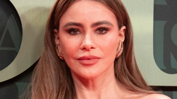 "C'était une torture" : pour Griselda, Sofia Vergara s'est imposée une transformation physique qui a laissé des traces