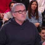 "Si c'était le cas, je serais une m*rde..." : Christophe Dechavanne réagit enfin aux graves accusations de son ex