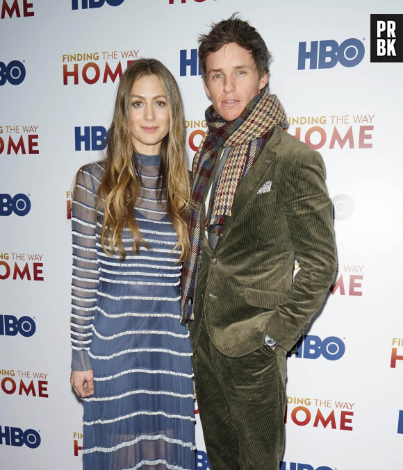 Eddie Redmayne et sa femme Hannah Bagshwe à la première de la série HBO "Finding The Way" à New York, le 11 décembre 2019.