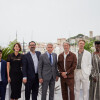 Frank Marshall, Kathleen Kennedy, Ethann Isidore, Phoebe Waller-Bridge, le réalisateur James Mangold, Harrison Ford, Mads Mikkelsen, Boyd Holbrook, Shaunette Renée Wilson et Simon Emanuel au photocall de "Indiana Jones et le cadran de la destinée" lors du 76ème Festival International du Film de Cannes, le 19 mai 2023. © Jacovides / Moreau / Bestimage