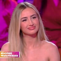 "On touche le fond" : Polska dévoile son talent caché dans TPMP et le prouve à l'antenne, "je sais entrer mon ongle en entier dans mon...."