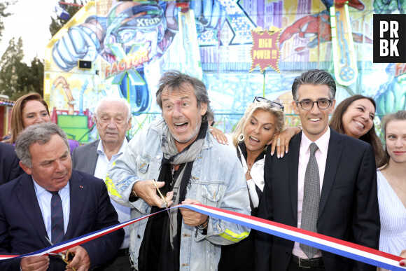 Jean-Luc Reichmann, Caroline Margeridon, Singrid Campion, Marcel Campion et le maire du 16ème arrondissement, Francis Szpiner lors de l'ouverture de la Fête à Neuneu 2023 © Cédric Perrin/Bestimage