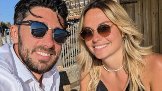 Mariés au premier regard 2024 : "mon coeur pleure", Ophélie partage ses derniers instants en Bretagne, et avec Raphaël, avant le départ en Australie