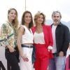 Solène Hébert, Jennifer Lauret, Ingrid Chauvin et Arnaud Henriet au photocall de la série "Demain nous appartient" lors de la 5ème saison du festival International des Séries "Canneseries" à Cannes, France, le 2 avril 2022. © Denis Guignebourg/Bestimage  Celebs attend the "Demain nous appartient" photocall during the 5th Canneseries Festival in Cannes, France, on April 2nd, 2022. 