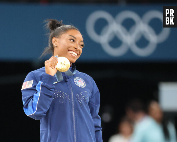 Simone Biles avec une médaille d'or aux Jeux Olympiques 2024 de Paris (Credit Image: © David G. McIntyre/ZUMA Press Wire)