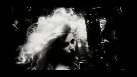 Lady Gaga et son nouveau clip ''Born This Way'' ... 4 photos et la vidéo