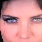 Delphine Chanéac est ''From Paris, Et vous ?'' ... son 1er clip super sexy
