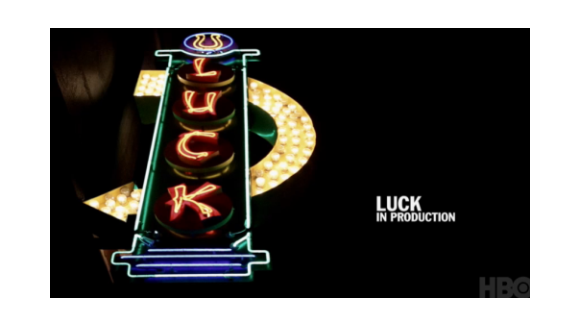Luck ... la nouvelle série de HBO avec Dustin Hoffman et Nick Nolte (vidéo)