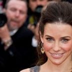 Carnet rose : Evangeline Lilly de Lost à la maternité ... elle est maman