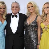 Hugh Hefner ... une blonde de perdue, une de retrouvée