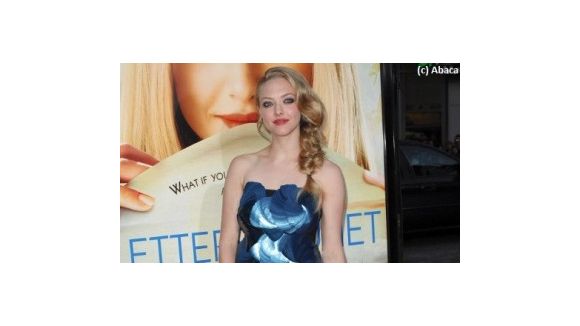 Amanda Seyfried ... De retour avec son ex ... Dominic Cooper