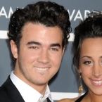 Kevin Jonas des Jonas Brothers : Bientôt papa !