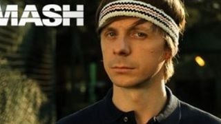 Martin Solveig s'offre Mélanie Laurent pour le clip de Big In Japan (VIDEO)