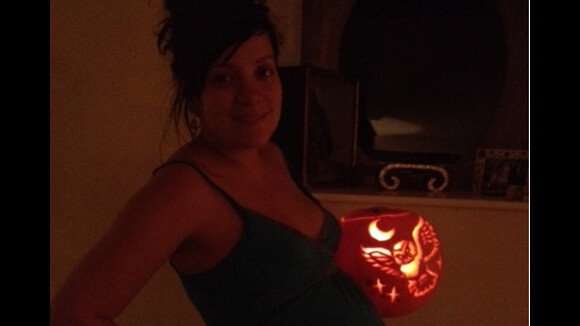 Lily Allen enceinte : la photo spéciale Halloween sur Twitter