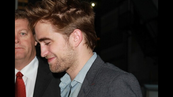 Twilight 4 : promo charmeuse à New York pour Robert Pattinson (PHOTOS et VIDEO)