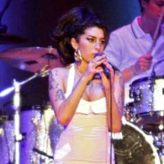 Amy Winehouse : sa robe de Back To Back aux enchères pour sa fondation