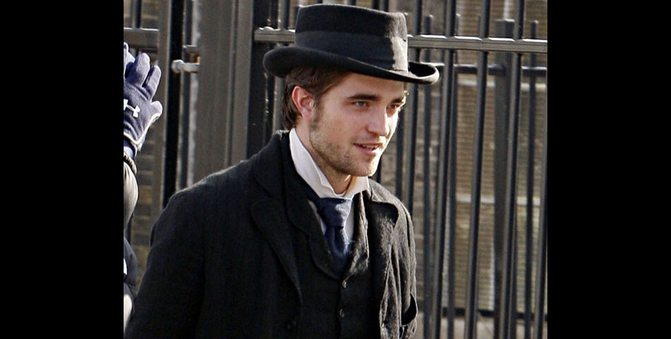 Robert Pattinson so sexy