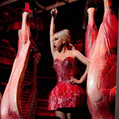 Lady Gaga : revoilà la robe en viande pour sa tournée ! (PHOTO)