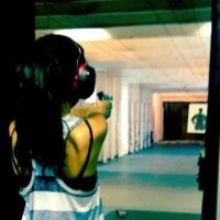 Selena Gomez à la dérive : elle est accro aux guns