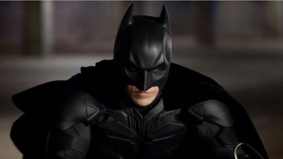 Dark Knight Rises : Batman va "décapiter Iron Man et lui ch*er dans le cou" !