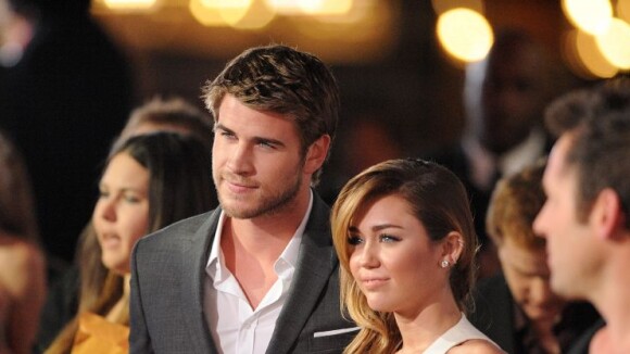 Miley Cyrus : ciao Twitter à cause de Liam Hemsworth ?! Gros clash pour le couple