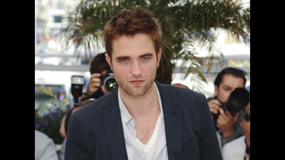 Robert Pattinson : élu mec le plus sexy de la planète ! Grosse raclée pour Taylor Lautner !