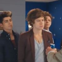 One Direction : un sixième membre... pour une pub ! (VIDEO)