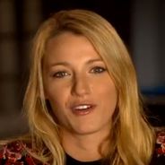 Gossip Girl saison 6 : qui se cache derrière Gossip Girl ? Les acteurs donnent leurs avis (VIDEO)