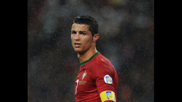 Cristiano Ronaldo : une 100e sélection pourrie (PHOTOS)