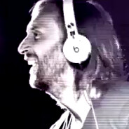 David Guetta et Nicky Romero : Metropolis, le clip flash qui va vous rendre fou