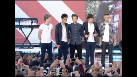 One Direction : Zayn Malik, Liam Payne, etc. leur jeu LOL sur le plateau d'Ellen DeGeneres ! (VIDEO)