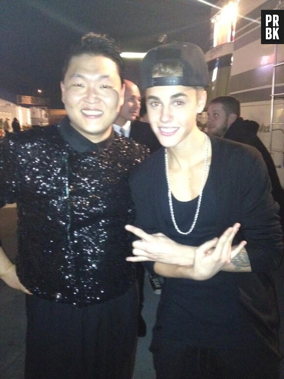 Justin Bieber et Psy : Ensemble aux AMA 2012  et bientôt en duo !
