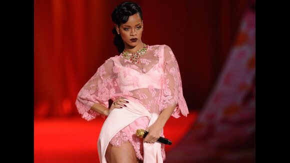 Rihanna et Chris Brown : leurs retrouvailles s'annoncent SEXY ! Sex-toys et lingerie hot au programme